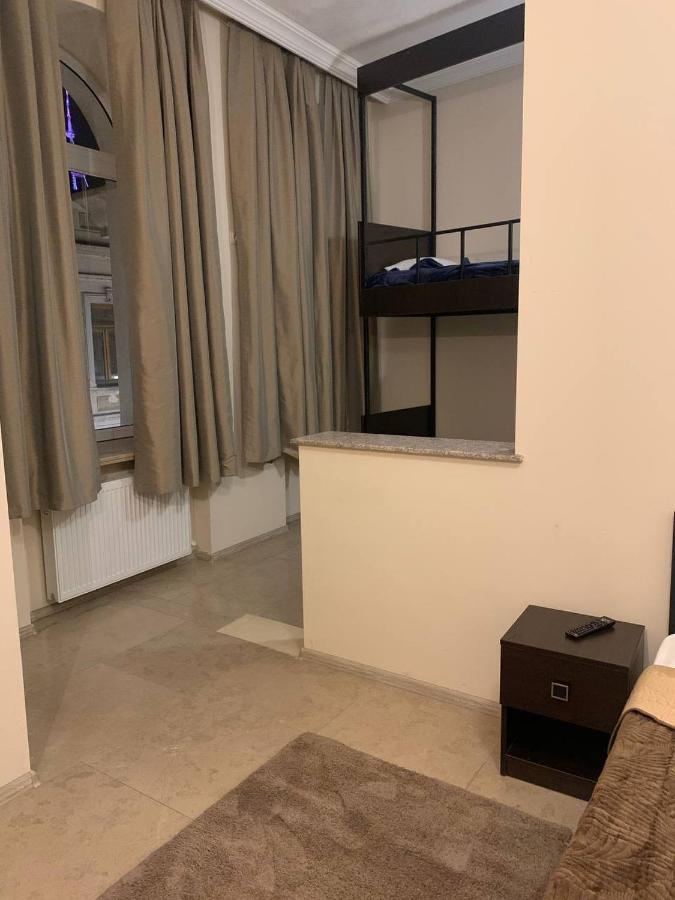 تبليسي Hotel Grandis المظهر الخارجي الصورة