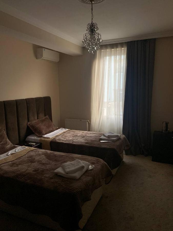 تبليسي Hotel Grandis المظهر الخارجي الصورة