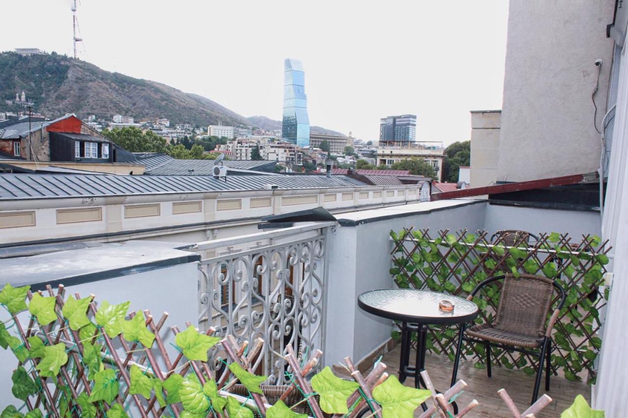 تبليسي Hotel Grandis المظهر الخارجي الصورة