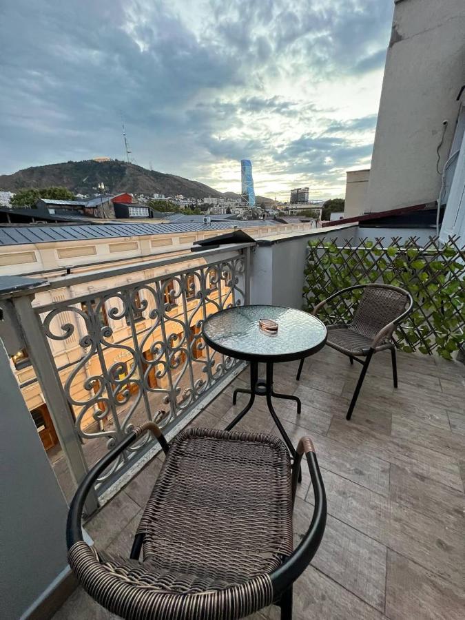 تبليسي Hotel Grandis المظهر الخارجي الصورة