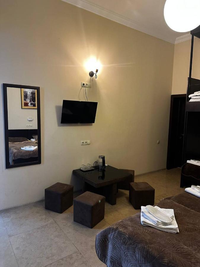تبليسي Hotel Grandis المظهر الخارجي الصورة