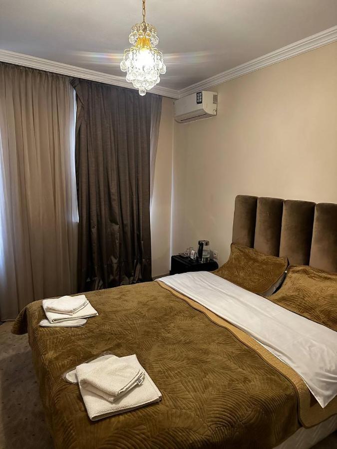تبليسي Hotel Grandis المظهر الخارجي الصورة