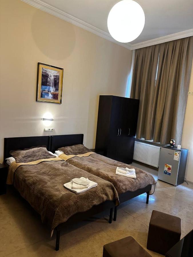 تبليسي Hotel Grandis المظهر الخارجي الصورة