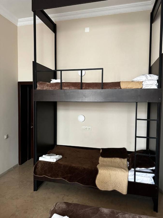 تبليسي Hotel Grandis المظهر الخارجي الصورة